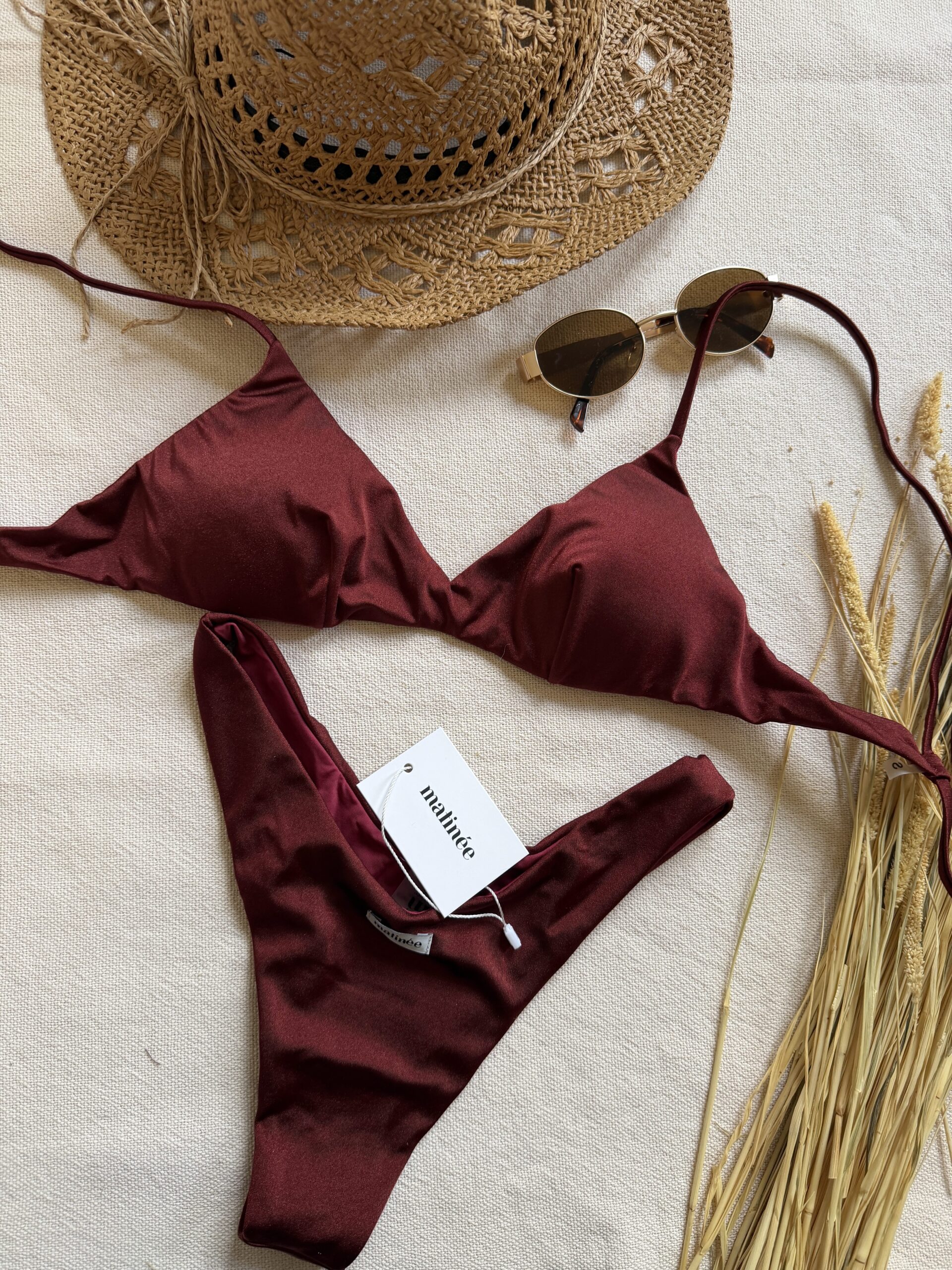 Costume Matinèe Top + brasiliana a V