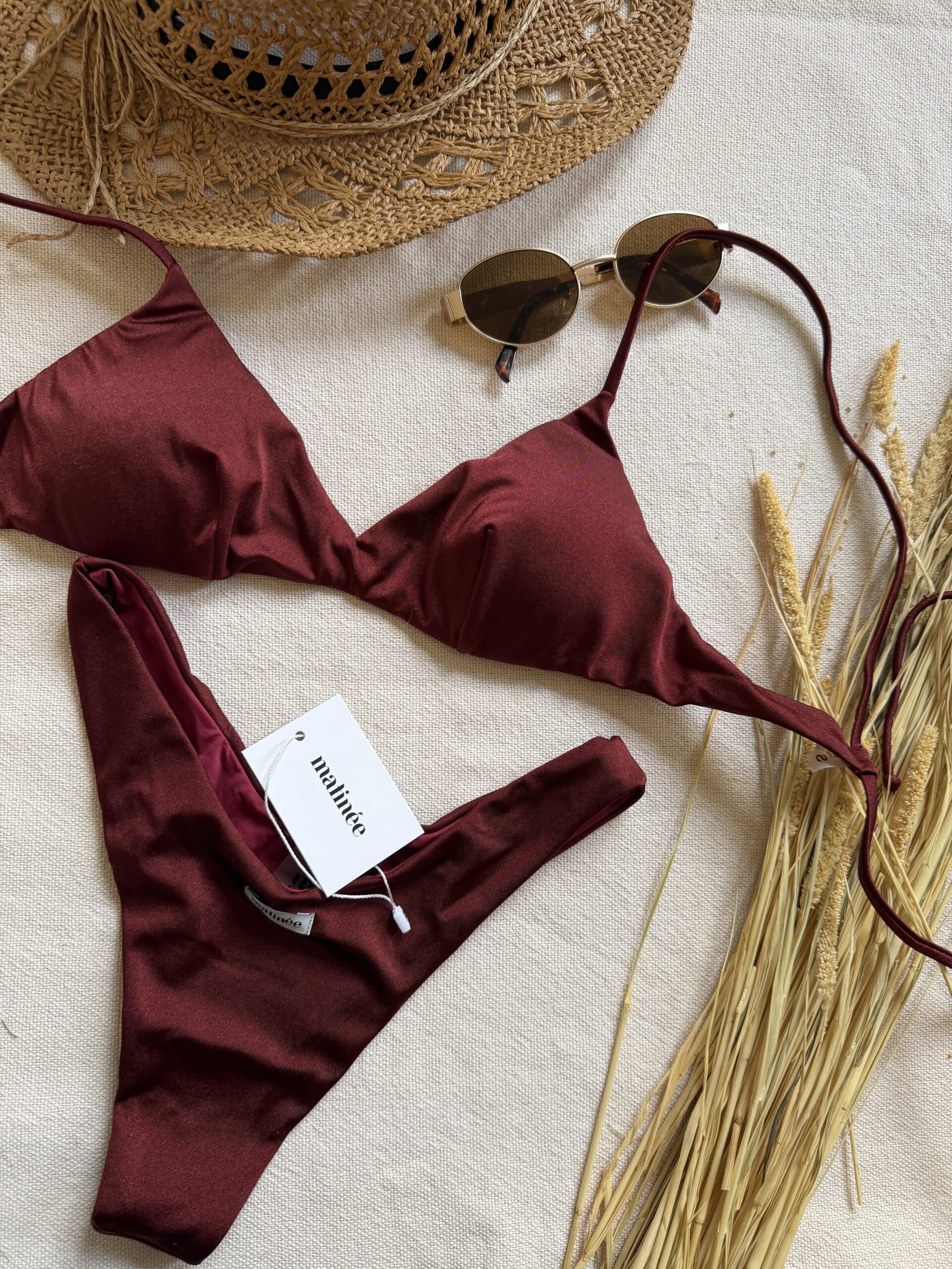 Costume Matinèe Top + brasiliana a V