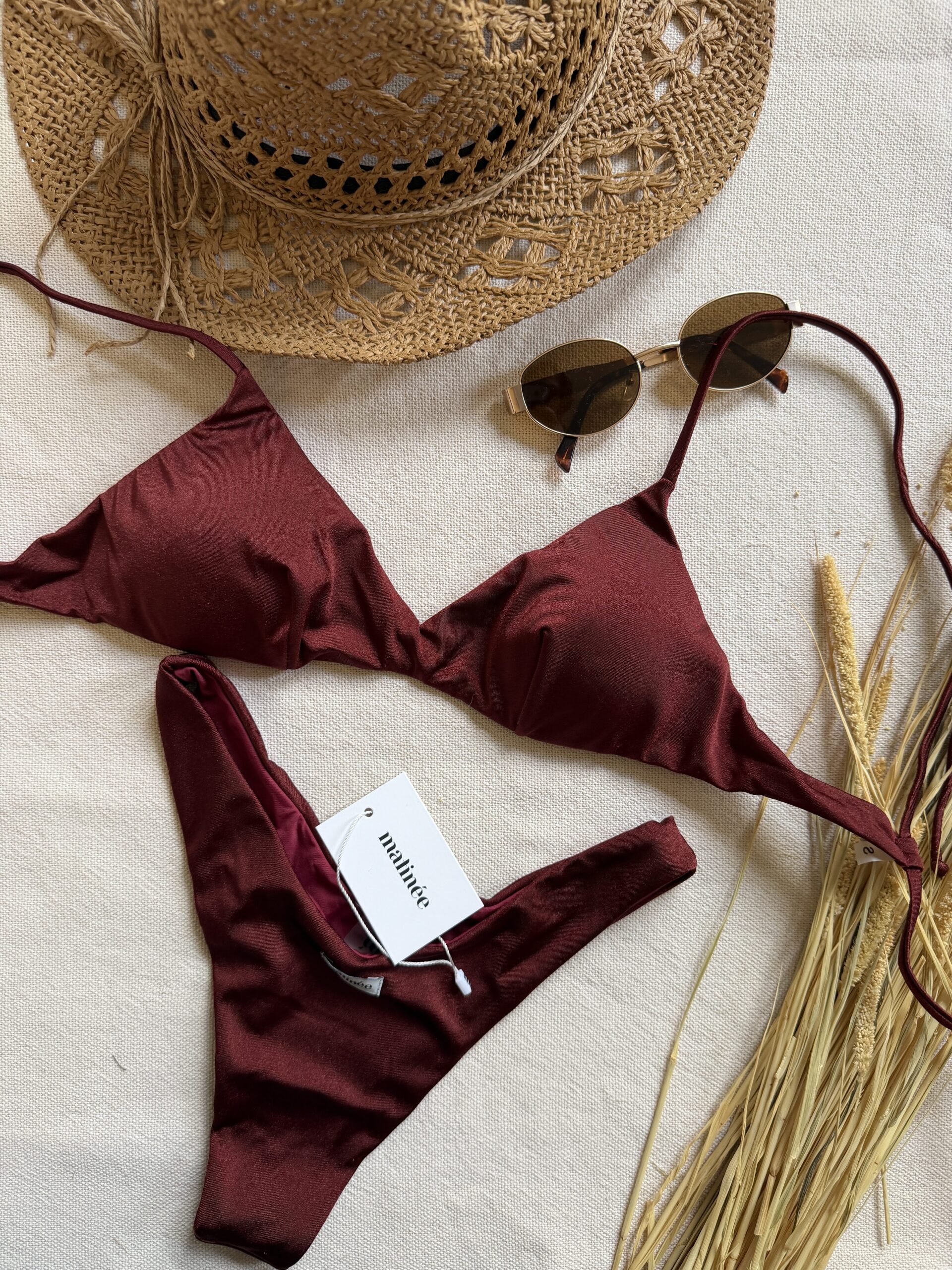 Costume Matinèe Top + brasiliana a V