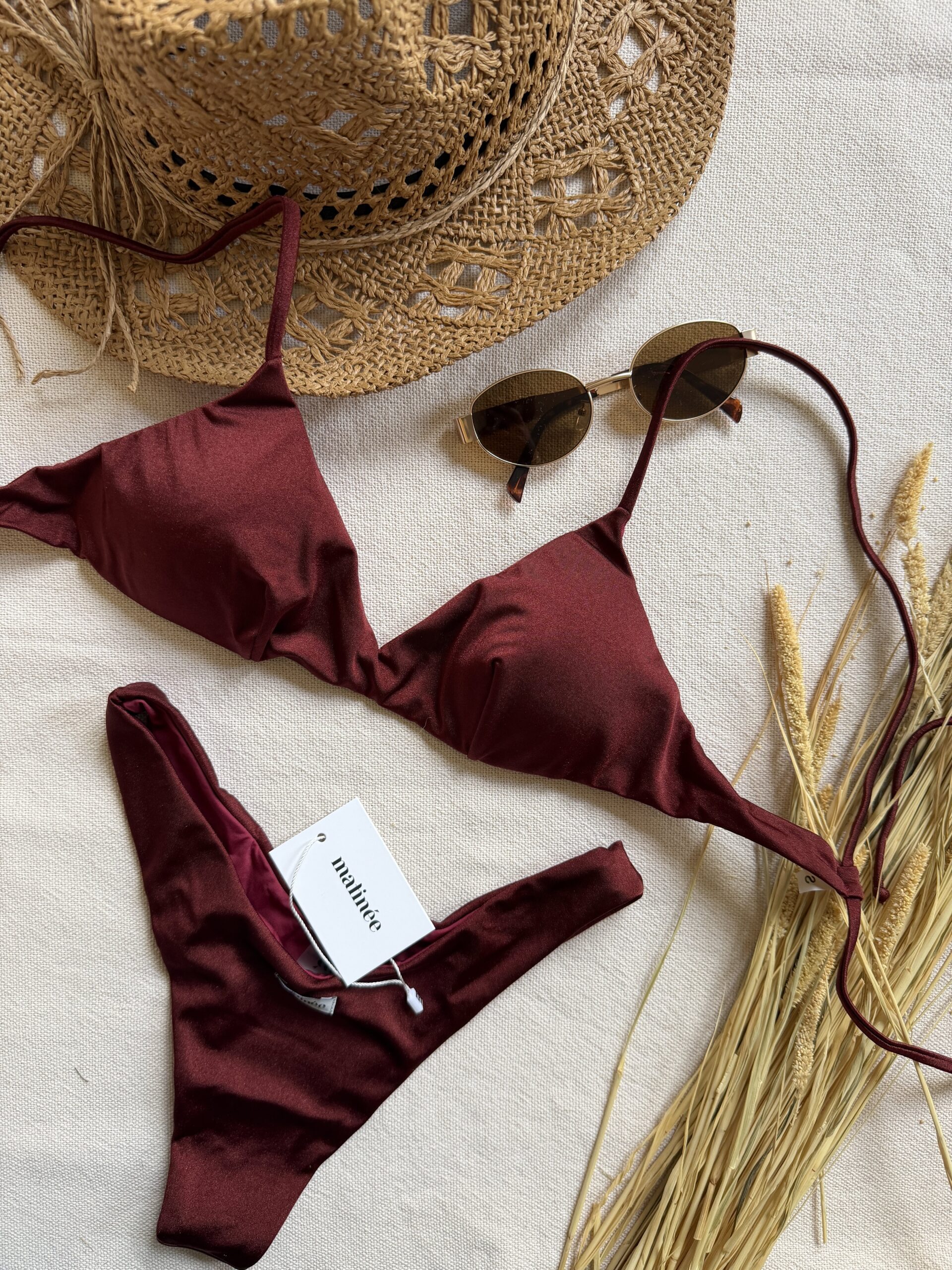 Costume Matinèe Top + brasiliana a V