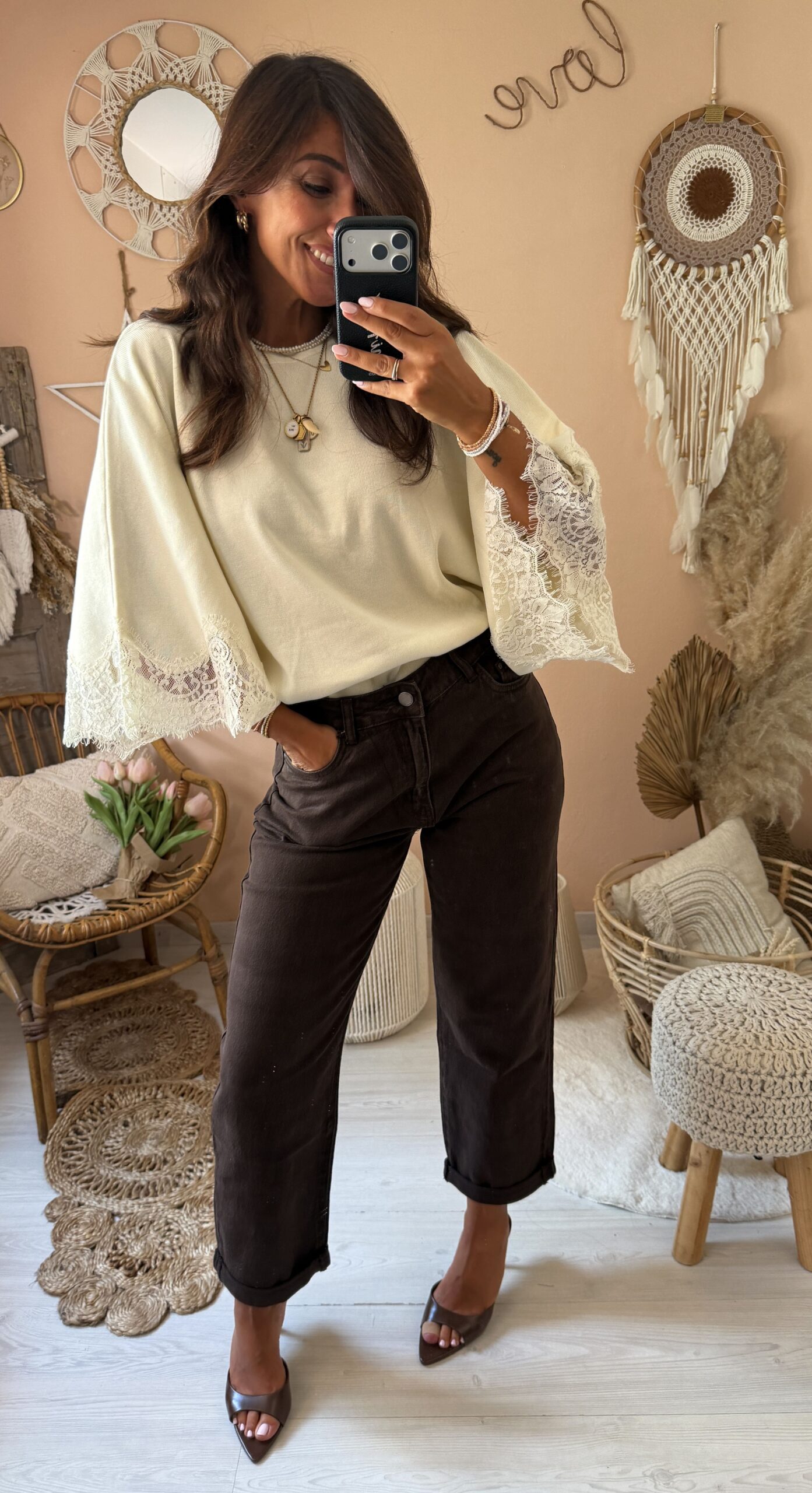 Jeans momfit gamba dritta marrone