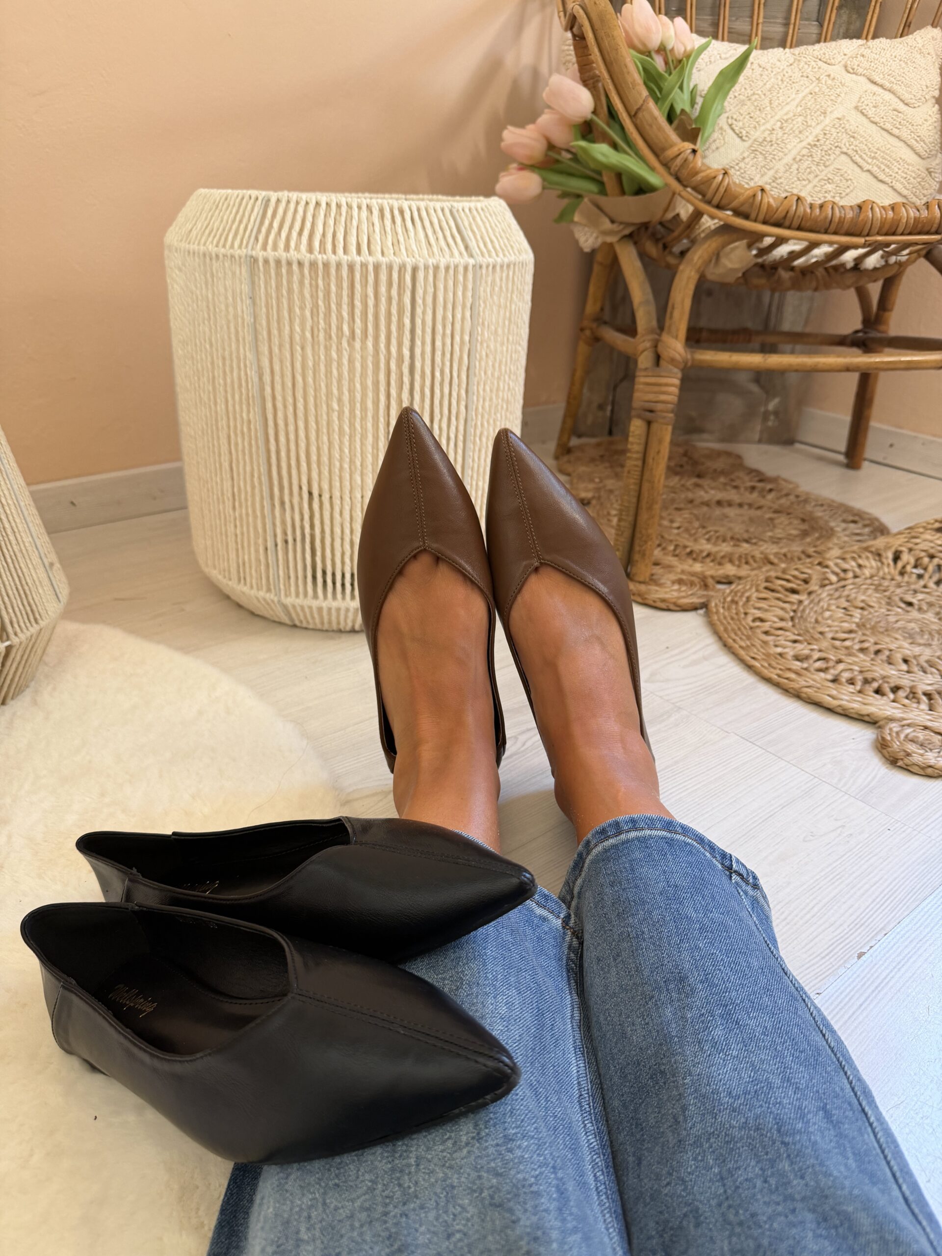 Ballerina ecopelle basic Punta NERA con tallone pieghevole