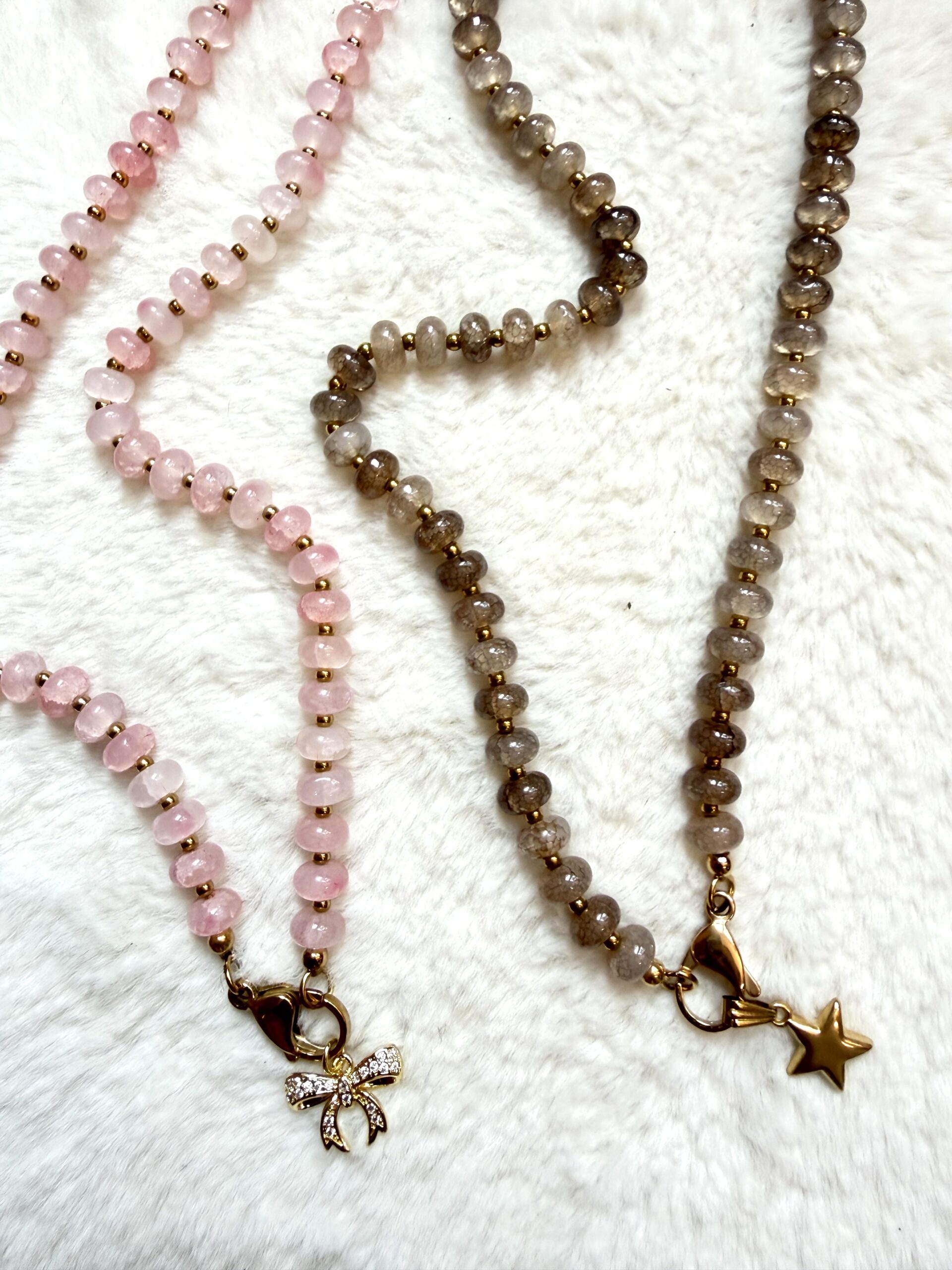 Collana perle maxi moschettone