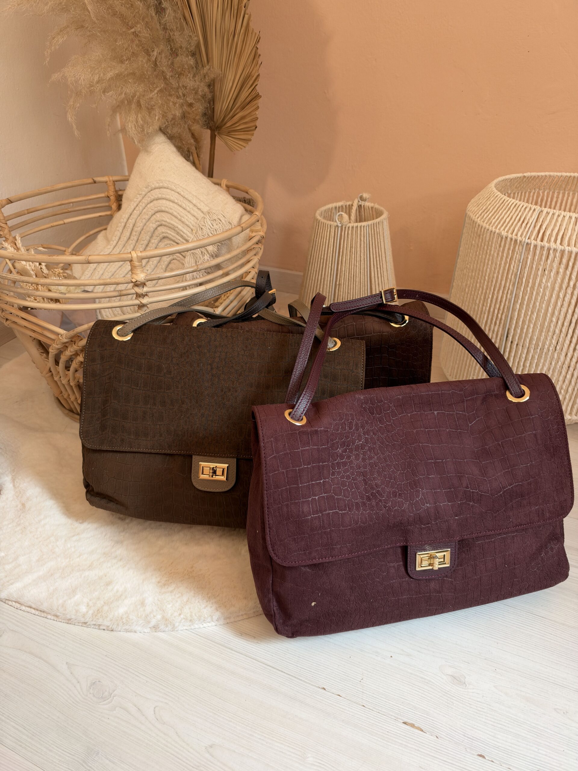Maxi bag C dettagli in pelle e ecopelle camoscio