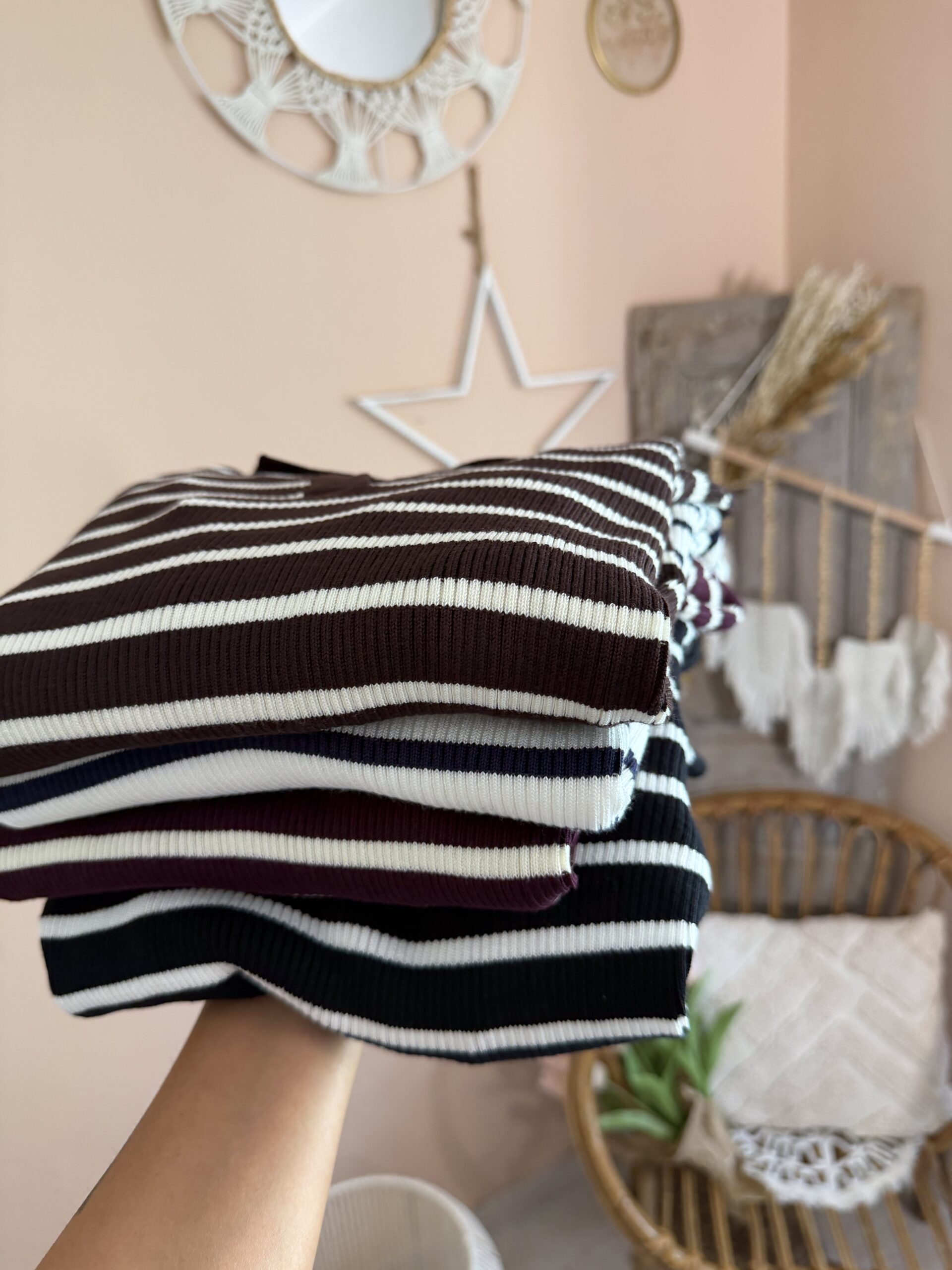 Maglia righe con colletto polo