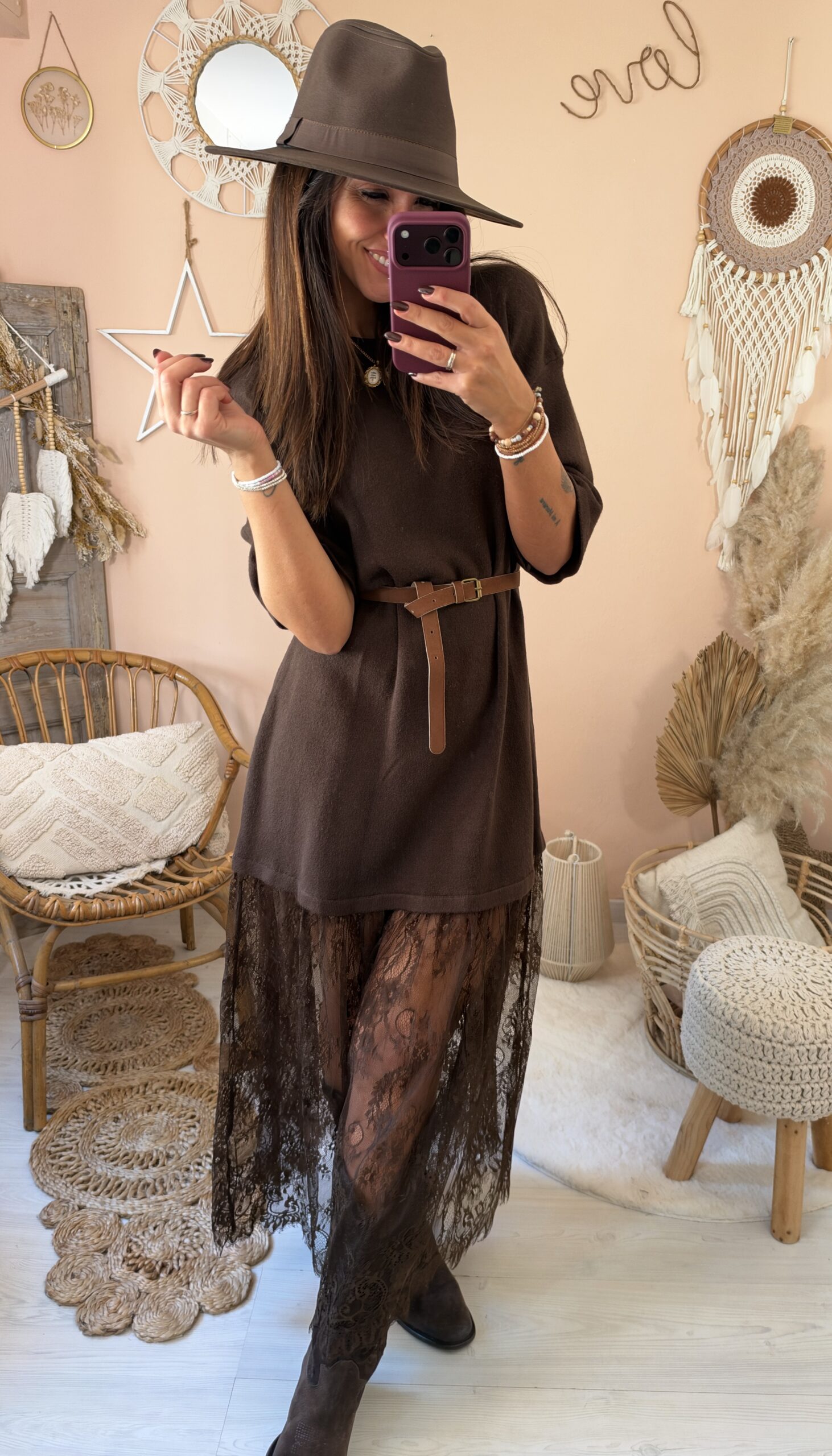 Abito in maglia e gonna pizzo ( cintura inclusa)