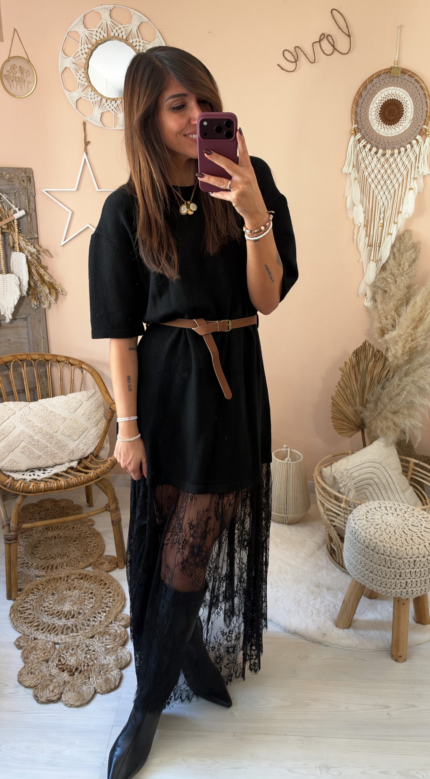 Abito in maglia e gonna pizzo ( cintura inclusa)