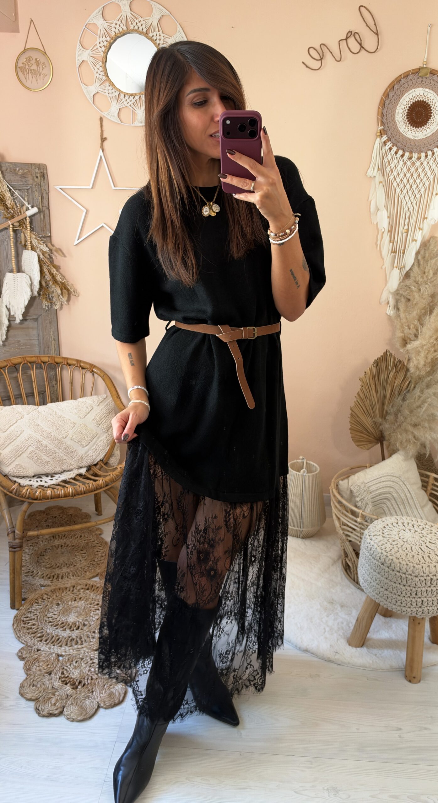 Abito in maglia e gonna pizzo ( cintura inclusa)