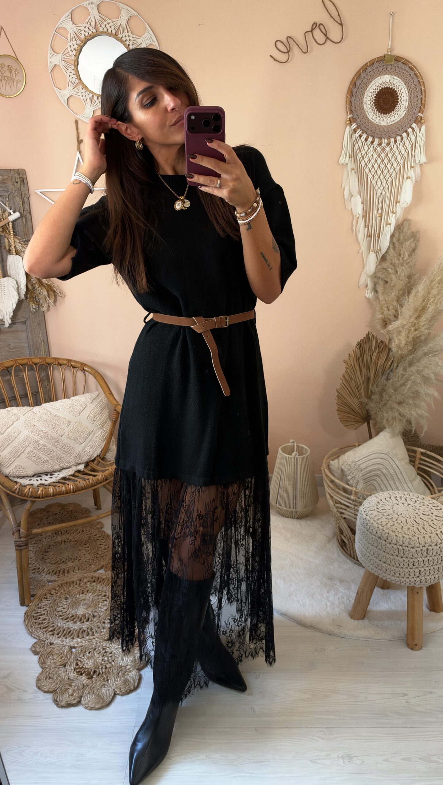 Abito in maglia e gonna pizzo ( cintura inclusa)