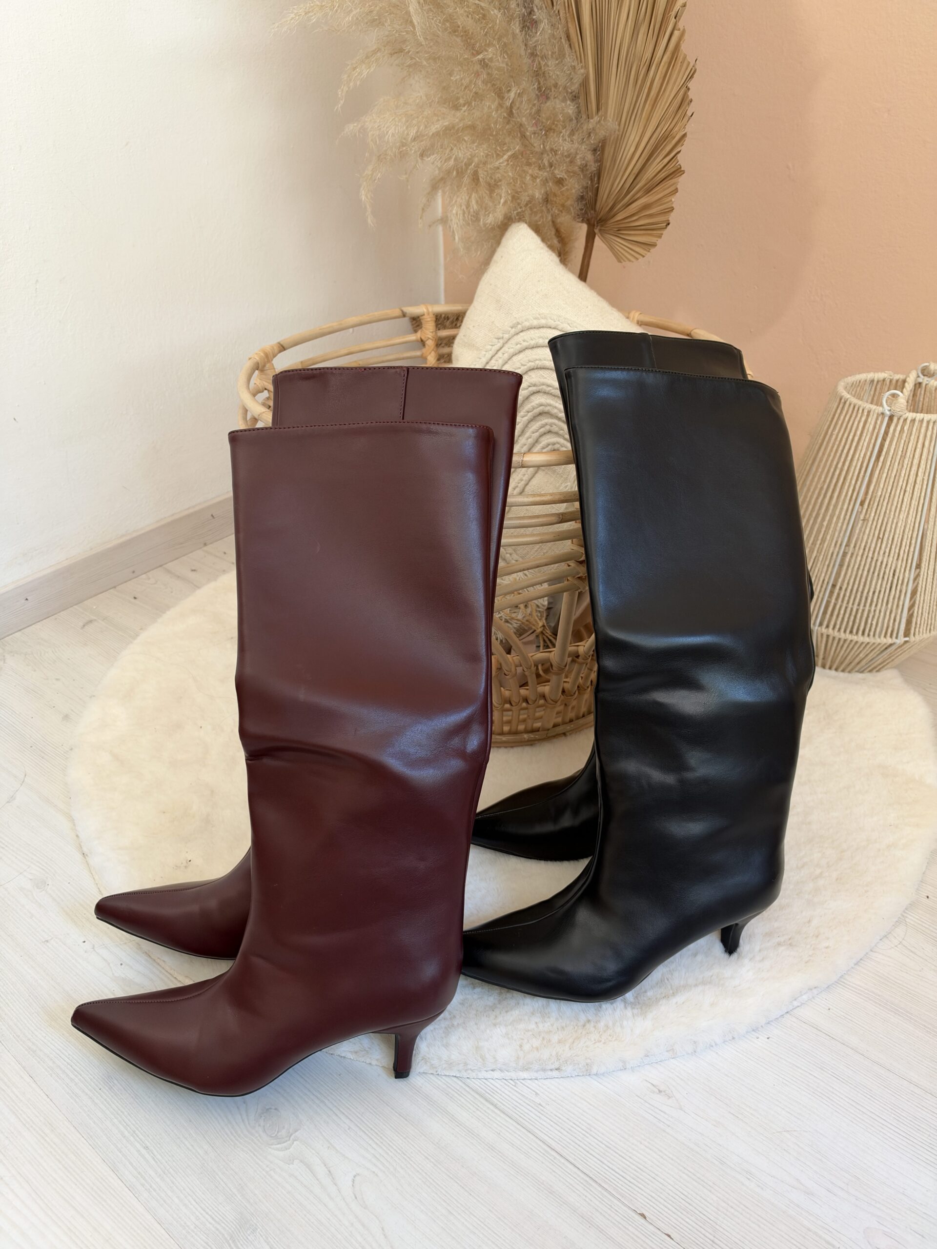 Stivaletto tacco Kitten ecopelle WINE bordeaux